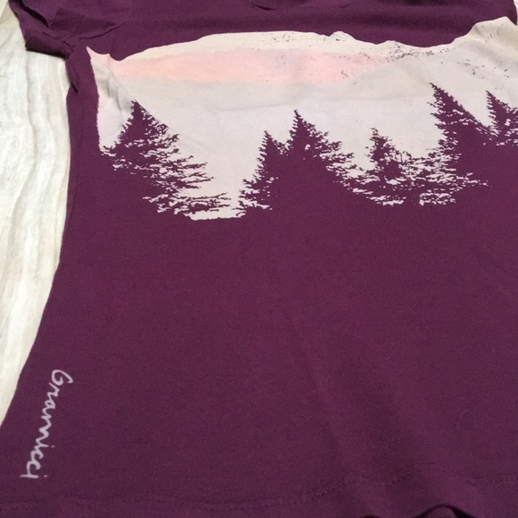 Gramicci Tops - Gramicci Graphic Tee Gramicci Tops - Gramicci Graphic Tee